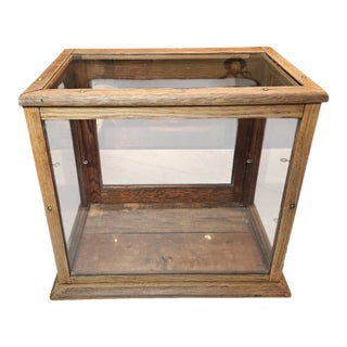 Tiger Oak 1900's Countertop Merchant's Display Cabinet For Sale