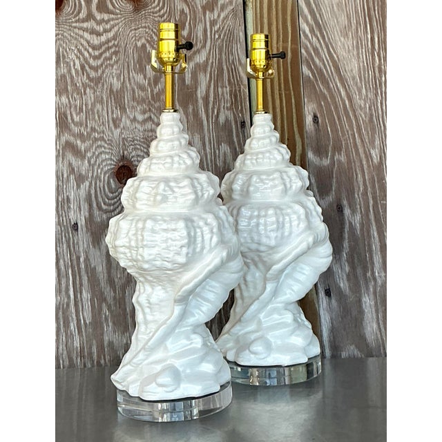 Vintage Coastal Glazed Ceramic Conch Lamps - a Pair For Sale In West Palm - Image 6 of 6