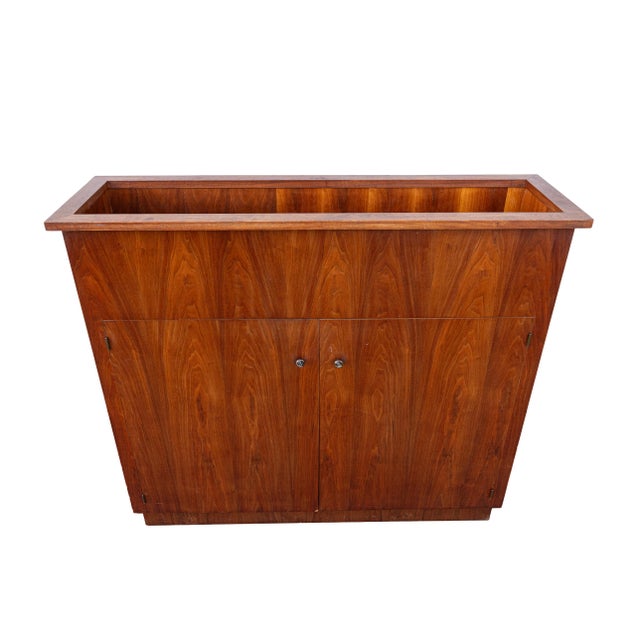 1960s 1960s Mid-Century Modern Walnut Trough Planter Room Divider Cabinet For Sale - Image 5 of 16