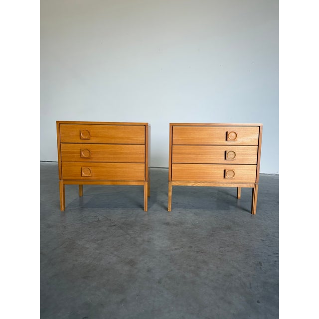Pair of Mid Century Danish Three Drawer Chests, Bedside Table Nightstands For Sale In Tampa - Image 6 of 12