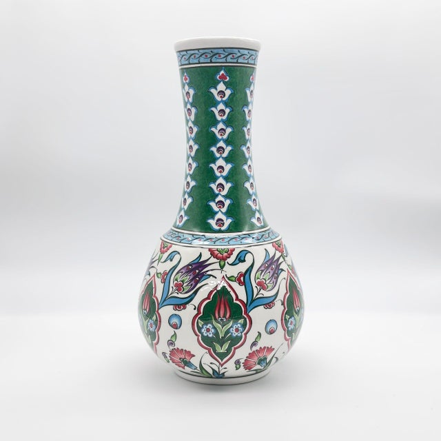 2020s Handmade Ceramic “Gonca” Vase (25cm) – Emerald Green Neck & Tulip Garden Pattern – Mediterranean Home Decor For Sale - Image 5 of 7