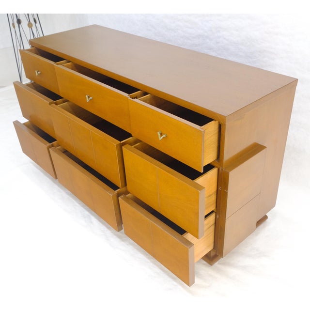 American Mid Century Modern Light Birch 9 Drawers 63” Long Dresser MINT For Sale - Image 9 of 14