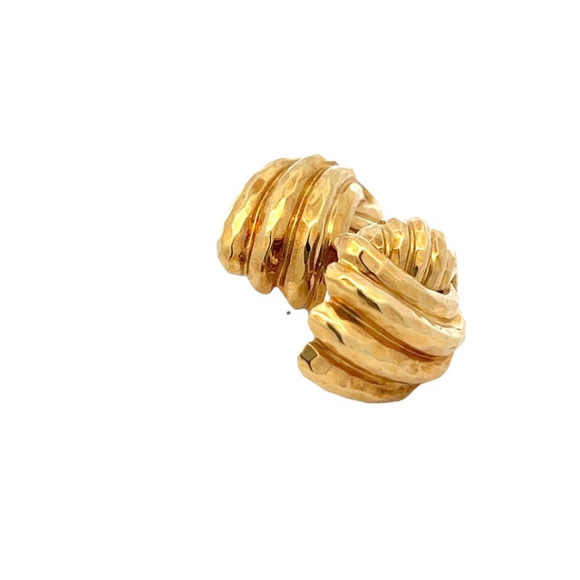 Vintage Henry Dunay 18K Yellow Gold Sculptural Earrings – Hammered Finish For Sale - Image 9 of 12