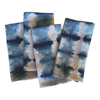 Rousseau Silver Gray & Indigo Abstract Pattern Hand Dyed Linen Napkins- Set of 4 For Sale