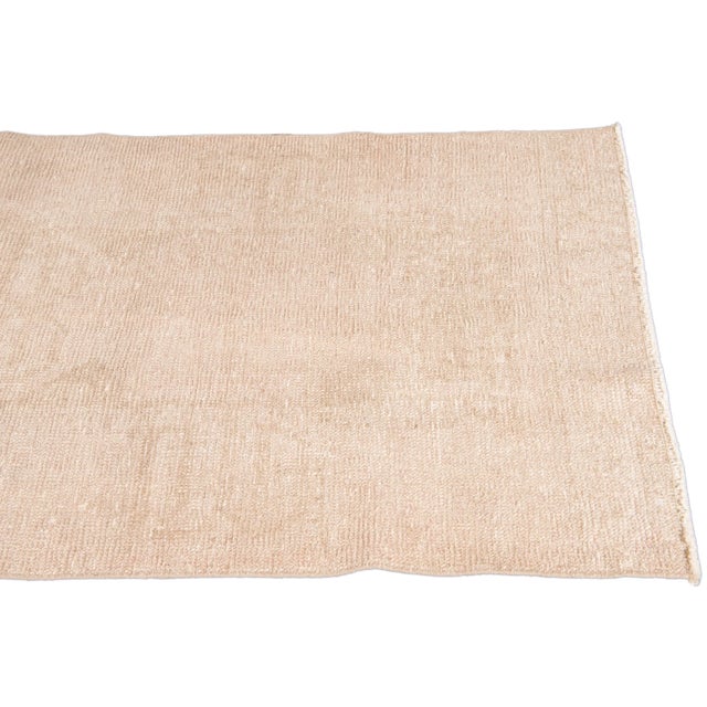 1960s Vintage Turkish Nude Handmade Wool Runner For Sale - Image 4 of 9