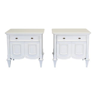 Mid Century Modern Cream Nightstands, a Pair For Sale