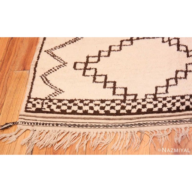Moroccan Nazmiyal Collection Vintage Ivory and Brown Moroccan Rug For Sale - Image 3 of 5