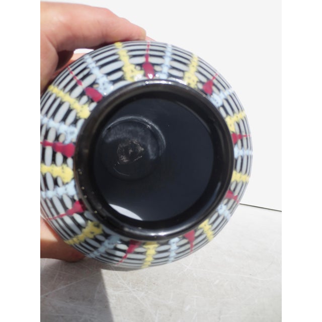 Studio Art Pottery For Sale In New York - Image 6 of 10