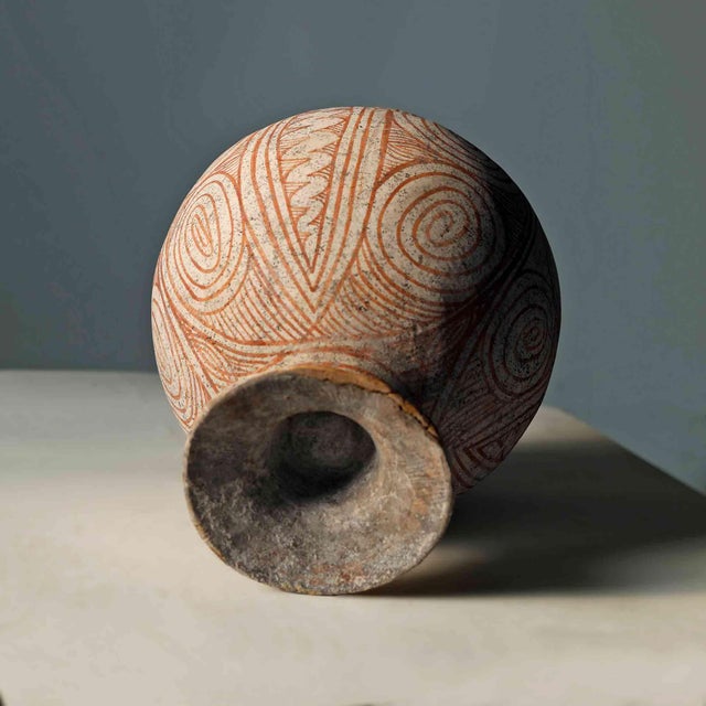 Thai Bai Chiang Bichrome Pottery Vessel For Sale - Image 4 of 10