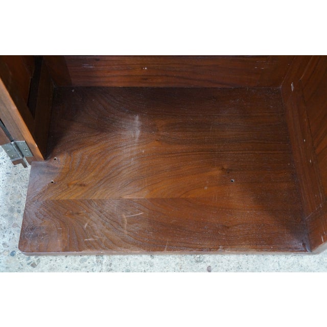 Antique Neoclassical Edwardian Walnut Singer Parlor Cabinet Dry Bar Console 30" For Sale - Image 14 of 18