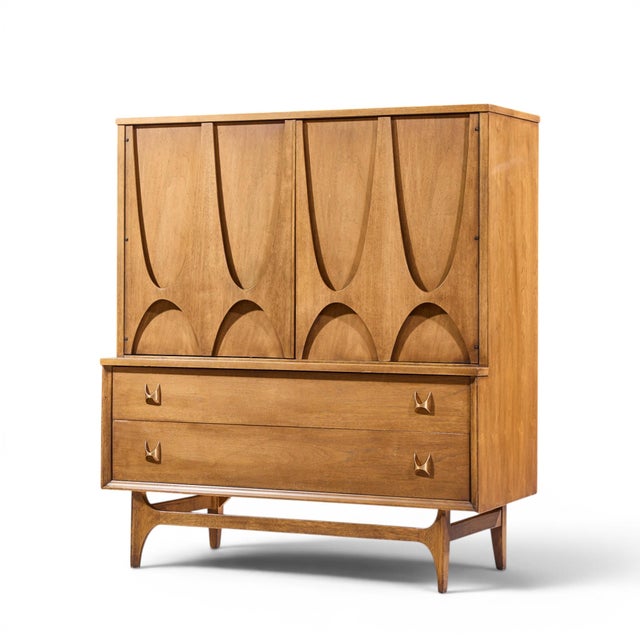 Mid-Century Modern Broyhill Brasilia Mid Century Walnut Gentlemans Chest For Sale - Image 3 of 10