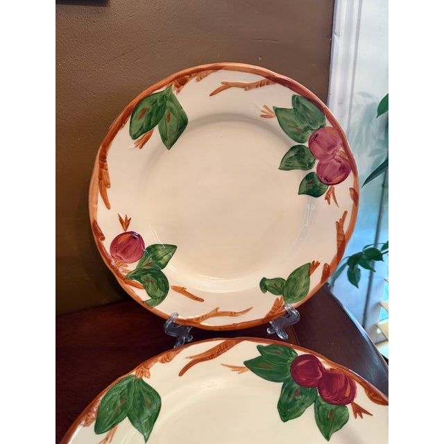 1980s 1980s Franciscan Apple Dinner Plate England Backstamp Hand Painted 10 5/8" - Set of 6 For Sale - Image 5 of 9