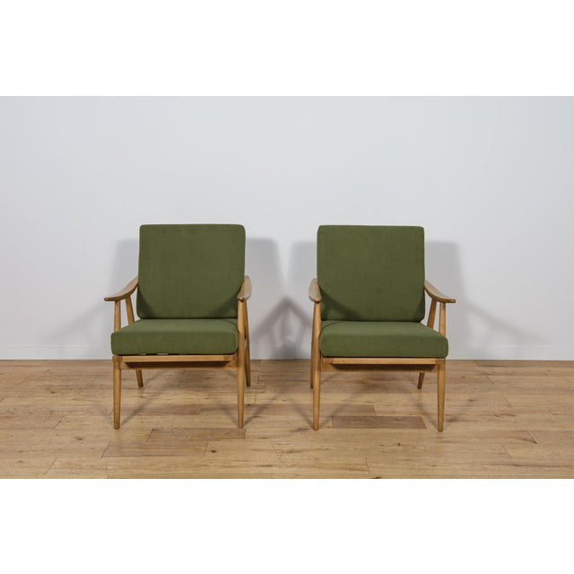 Mid-Century Modern Mid-Century Modern Armchairs from TON, Czechoslovakia, 1960s, Set of 2 For Sale - Image 3 of 18