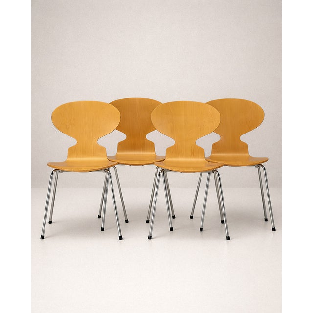 1980s Chairs by Arne Jacobsen for Fritz Hansen, 1886, Set of 4 For Sale - Image 5 of 5