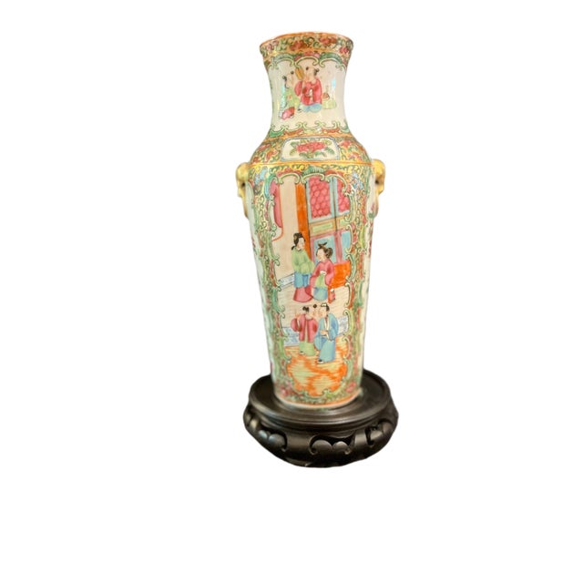 Rose Medallion fluted vase with gold handles 10" Tall by 2.5" diameter