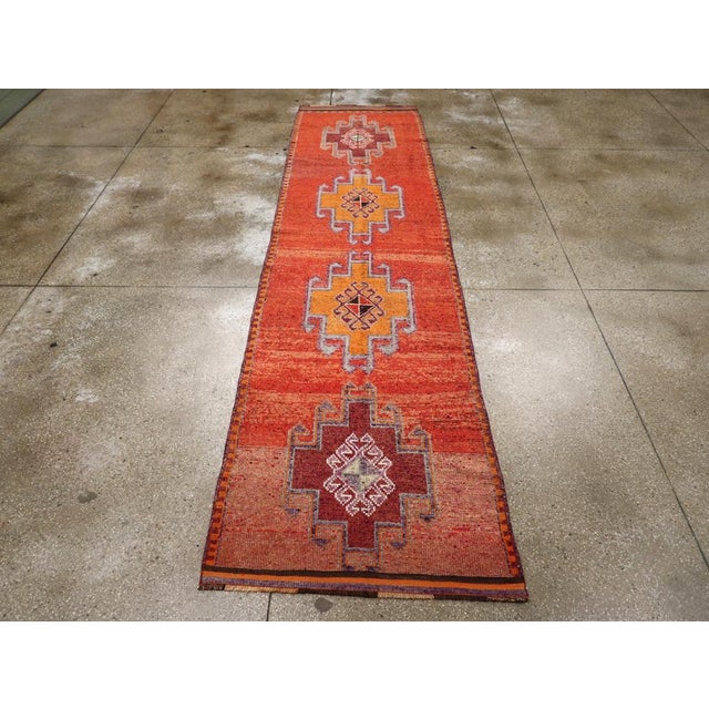 Galerie Shabab Collection Mid-20th Century Turkish Anatolian Tribal Runner For Sale - Image 4 of 10
