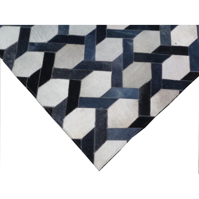 Our Montgomery collection brings a sense of warmth and comfort with a modern flair to any room. Each rug is meticulously...