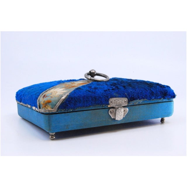 Five-Piece Silver Sewing Set in Original Case, Set of 5, in Good conditions.