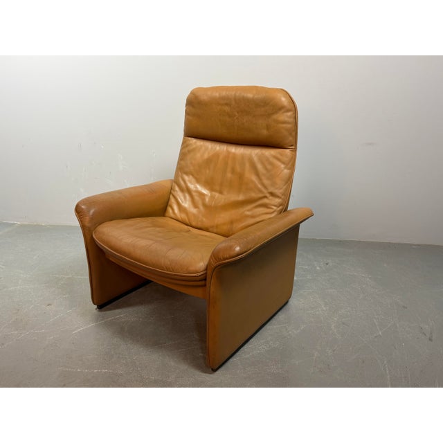Animal Skin Mid-Century Cognac Leather Model DS-50 Lounge Chair from De Sede, Switzerland, 1970s For Sale - Image 7 of 10