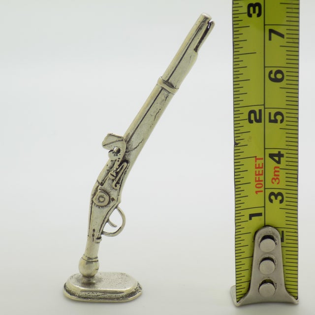 Vintage Italian Handmade Genuine Silver Rifle Figurine on Pedestal, Italy, 1970s For Sale - Image 9 of 10