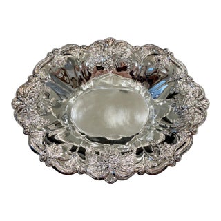 Vintage Oneida Ornate Floral Silverplate Centerpiece Bowl For Sale