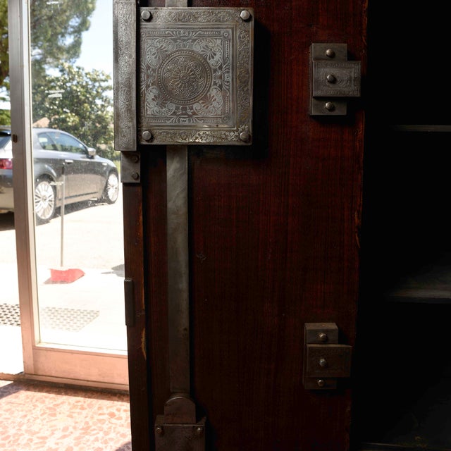Floor Safe with 2 Doors in Iron, 1800s For Sale - Image 12 of 18