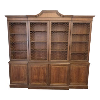 1900-1909 Georgian Style Mahogany Breakfront - Display Hutch For Sale