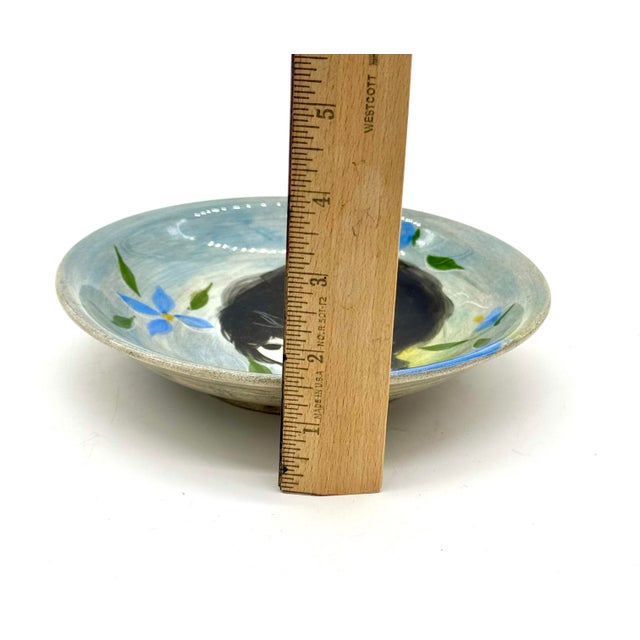 Ceramic Vintage Mid-Century Style Signed Kerry Hand-Painted Portrait Studio Pottery Bowl Description For Sale - Image 7 of 7