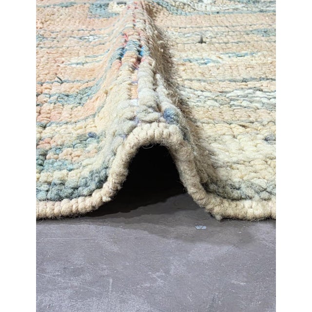 Coral Handwoven Medallion Rug - 11 X 6.9 Ft For Sale In Cleveland - Image 6 of 6