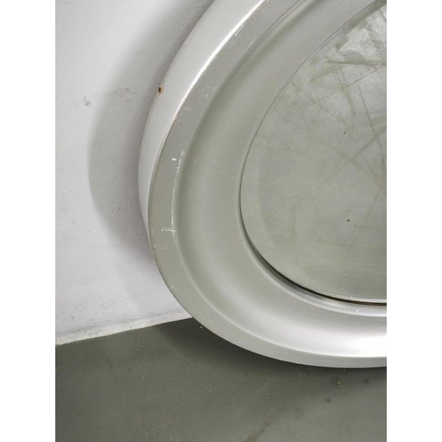 Glass Italian Space Age Round Wall Mirror with Silver Frame, 1970s For Sale - Image 7 of 10