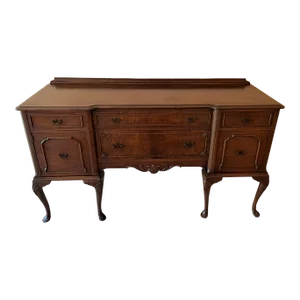 1930s Solid Walnut Queen Anne Style Buffet