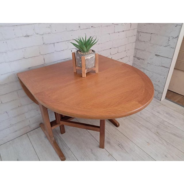Mid-Century Vintage Teak Coffee Table Drop Leaf Occasional Table from Nathan, 1970s For Sale - Image 15 of 18