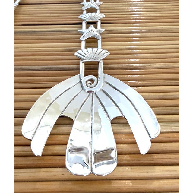 Emilia Castillo Shells and Starfish Silver Serving Set For Sale - Image 9 of 12