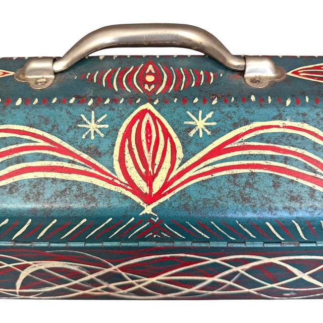 Vintage American Folk Art Toolbox For Sale - Image 12 of 18
