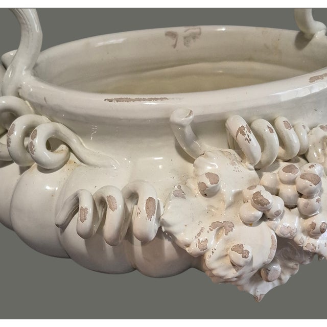 Ceramic Tuscan Italian Ceramiche i.m.a Grape Vine Center Piece Bowl Cache Pot Planter For Sale - Image 7 of 17