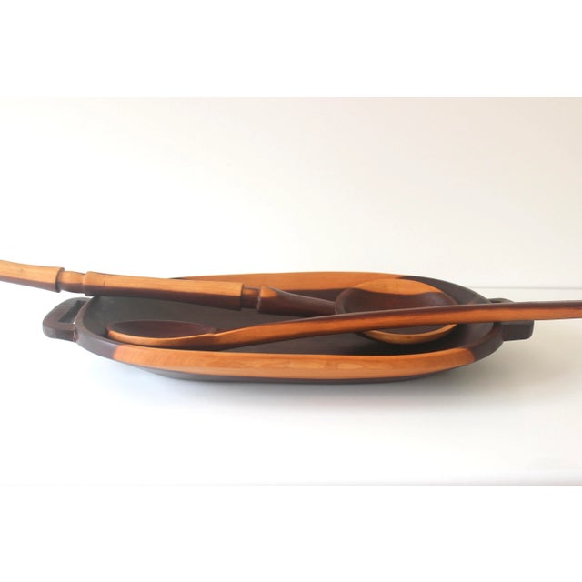 1970s Carved Exotic Wood Serving Dish With 2 Spoons Salad Bowl For Sale - Image 10 of 11