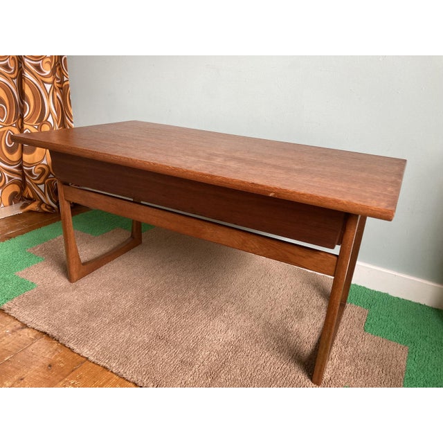 Modified Teak Coffee Table with Cutlery Set by Viners of Sheffield, Set of 44 For Sale - Image 18 of 18