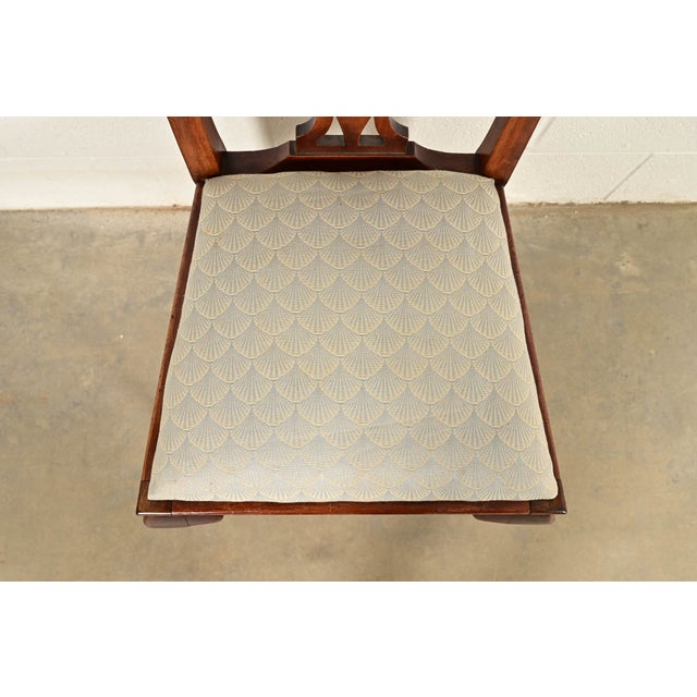 Wood Henredon Style Georgian Carved Mahogany Dining Chairs, Set of Four For Sale - Image 7 of 12