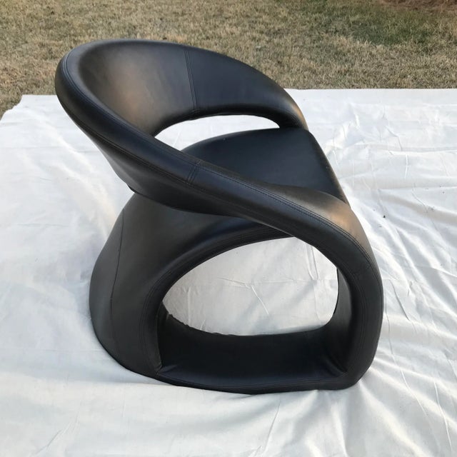 1990s Postmodern Sculptural Cantilever Tongue Chair For Sale - Image 10 of 12