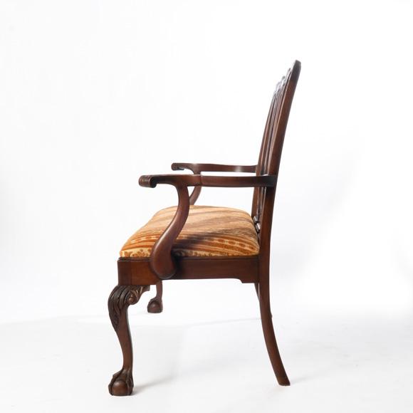 Brown Chippendale Style Mahogany Ball and Claw Foot Settee For Sale - Image 8 of 9