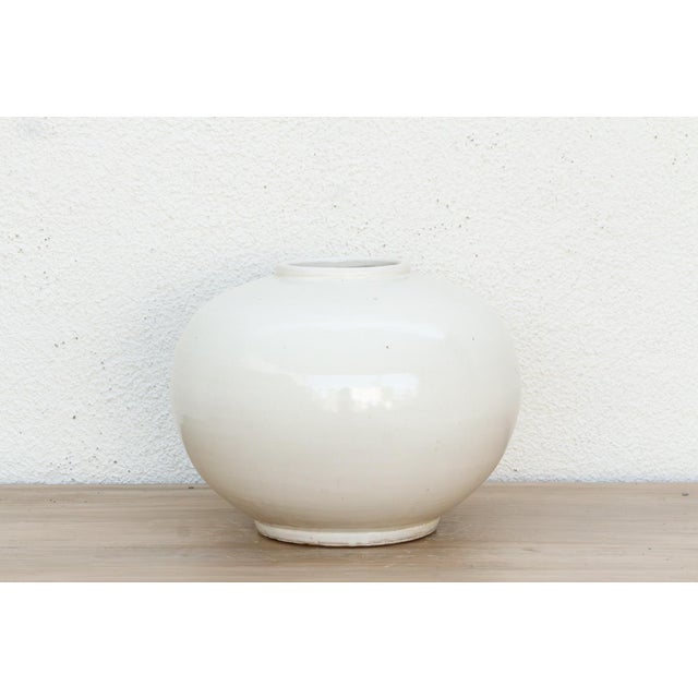 Asian Eclectic Modern White Round Porcelain Vase For Sale - Image 3 of 7