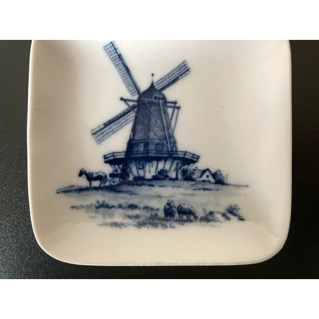 Antique Danish Blue and White Porcelain Jewelry Dish With Windmill by Royal Copenhagen For Sale In New York - Image 6 of 12