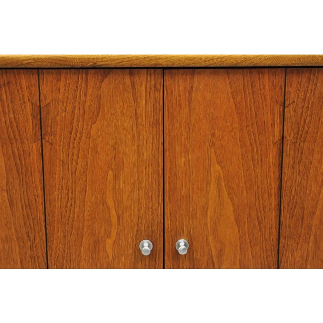 Wood Vintage Lane Acclaim Mid Century Modern Walnut Dovetail Buffet Credenza Cabinet For Sale - Image 7 of 18