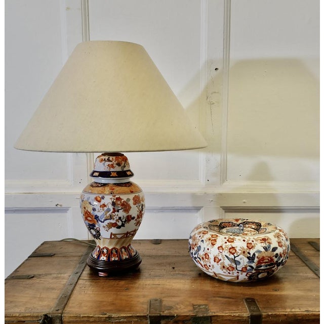 Ceramic Imari Vase Lamp and Bowl with Cover, 1930s, Set of 2 For Sale - Image 7 of 9