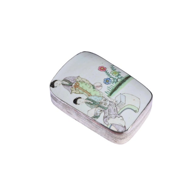 Late 19th Century Chinese Famille Rose Porcelain Shard Box For Sale - Image 4 of 10