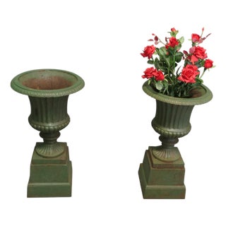 Vintage Cast Iron Garden Planters, 1960, Set of 2 For Sale