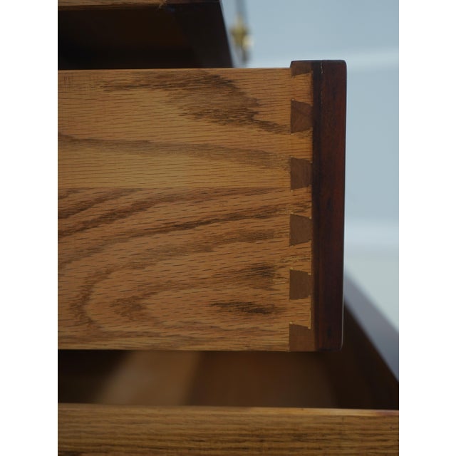 Pair of Henkel Harris Model 116 Cherry Nightstands For Sale In Philadelphia - Image 6 of 18