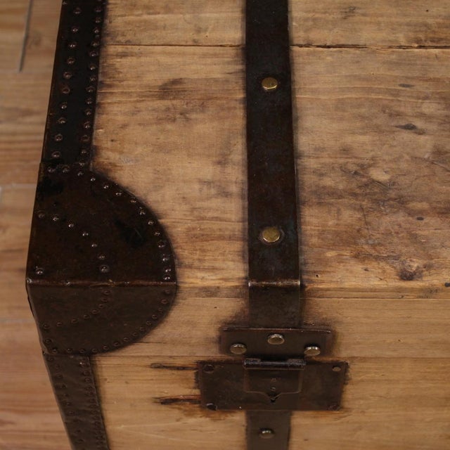 Large Wooden Trunk, 1960s For Sale - Image 4 of 13