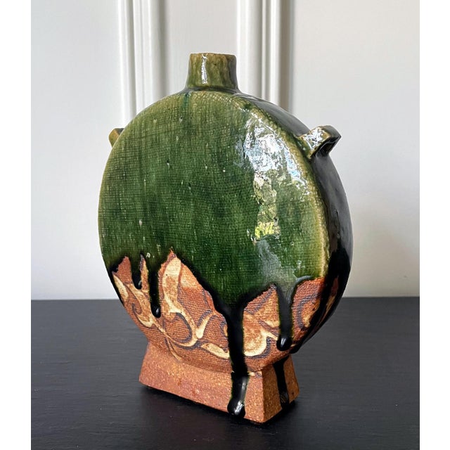 Modern Modern Japanese Studio Pottery Oribe Moon Flask Vase by Ken Matsuzaki For Sale - Image 3 of 18