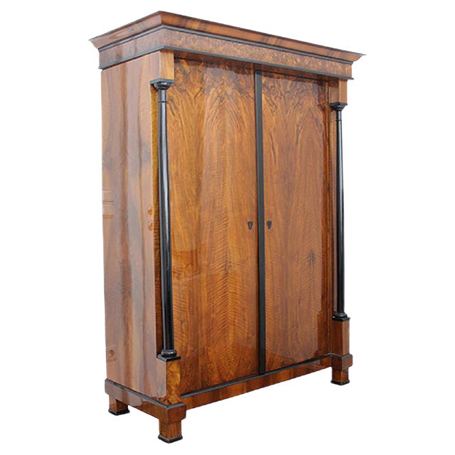 Biedermeier Armoire, Walnut Veneer and Full Columns, Austria, circa 1820 For Sale